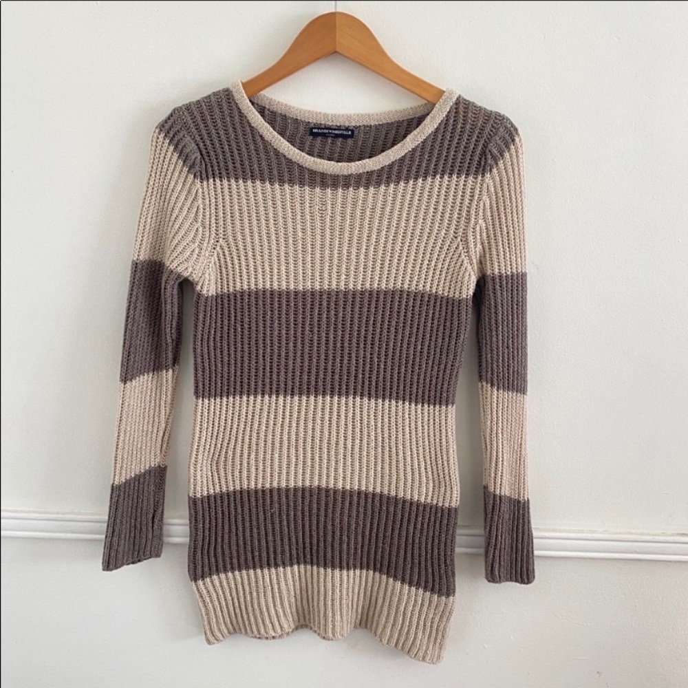 Brandy Melville One Size Sweater